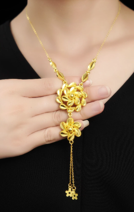 18K Gold-Plated Alloy Rose Necklace