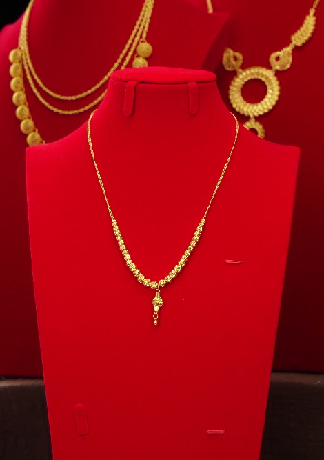 18k gold-plated copper Moonlight Charm necklace