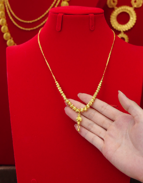 18k gold-plated copper Moonlight Charm necklace
